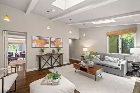 142 Beverly Rd, Chestnut Hill, MA 02467 photo 9