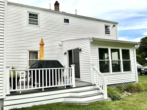Exterior - 75 White St, Raynham, MA 02767 photo 4 of 7