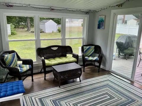 Exterior - 75 White St, Raynham, MA 02767 photo 3 of 7