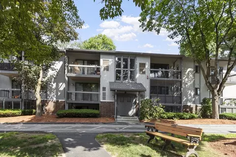 1461 Pawtucket Blvd #D-4, Lowell, MA 01854