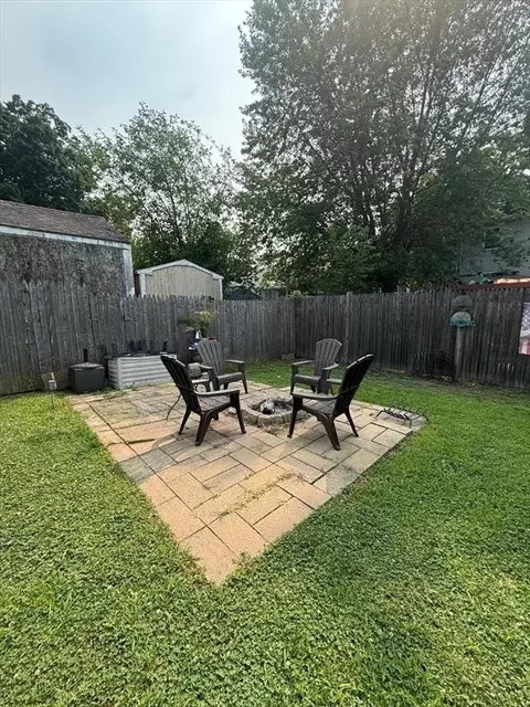 Exterior - 66 Powell Ave, Springfield, MA 01119 photo 3 of 8