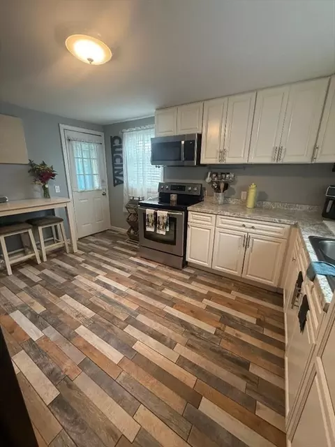 Kitchen - 66 Powell Ave, Springfield, MA 01119 photo 2 of 3