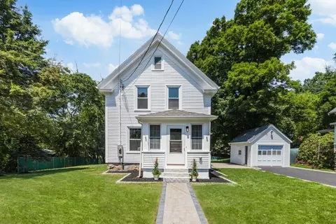 6 Highland Ave, Groveland, MA 01834