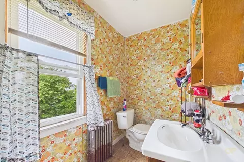 Bath - 15 Sales St, Fall River, MA 02724 photo 2 of 2