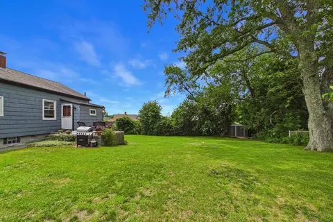 Exterior - 15 Sales St, Fall River, MA 02724 photo 7 of 7