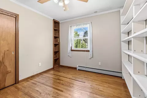 Bedroom - 8 Richardson Cir, Easthampton, MA 01027 photo 2 of 4