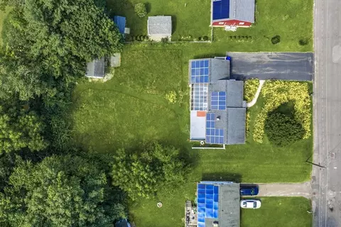 View/Area - 8 Richardson Cir, Easthampton, MA 01027 photo 6 of 6