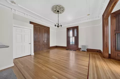 Living - 533 Locust St #4, Fall River, MA 02720 photo 4 of 6
