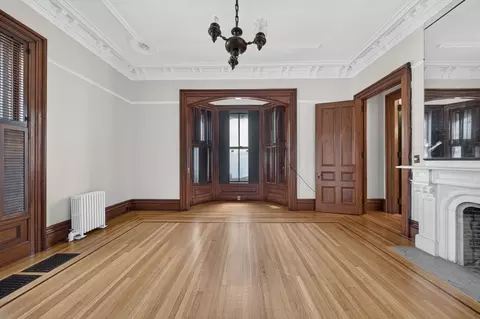 Living - 533 Locust St #4, Fall River, MA 02720 photo 6 of 6