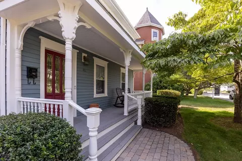 46 Seaver St, Easton, MA 02356