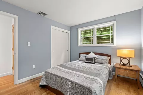 Bedroom - 159 High Plain Rd, Andover, MA 01810 photo 4 of 6