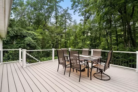 Exterior - 159 High Plain Rd, Andover, MA 01810 photo 5 of 8