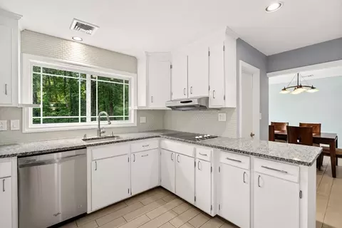 Kitchen - 159 High Plain Rd, Andover, MA 01810 photo 1 of 4
