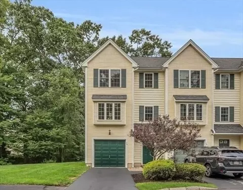 3 Sandpiper Way #3A, Salisbury, MA 01952