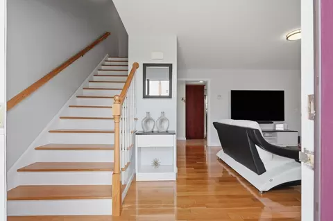 Entry Way - 414 Bay St, Fall River, MA 02724 photo 1 of 2