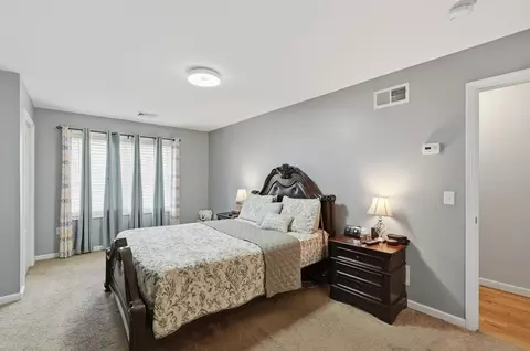 Bedroom - 414 Bay St, Fall River, MA 02724 photo 2 of 9