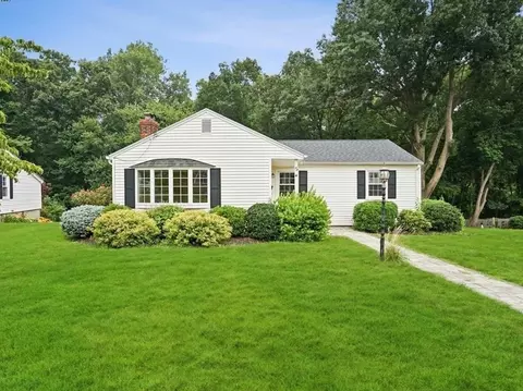 52 Cecile Dr, Chicopee, MA 01020