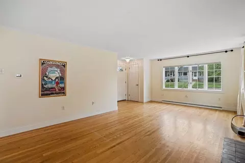 Living - 52 Cecile Dr, Chicopee, MA 01020 photo 4 of 5