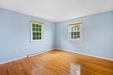 Bedroom - 52 Cecile Dr, Chicopee, MA 01020 photo 3 of 4