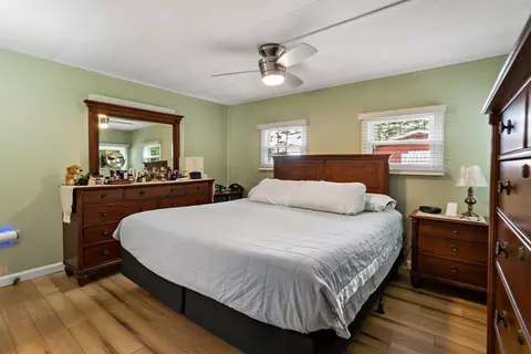 Bedroom - 193 Pine View Ter, Wareham, MA 02576 photo 2 of 5