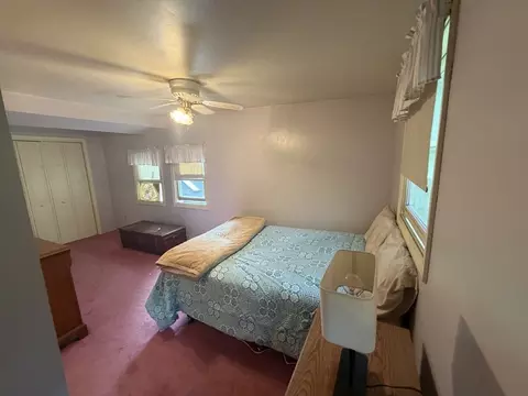 Bedroom - 32 River Rd, Andover, MA 01810 photo 2 of 4