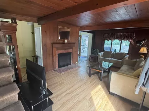 Living - 32 River Rd, Andover, MA 01810 photo 1 of 3