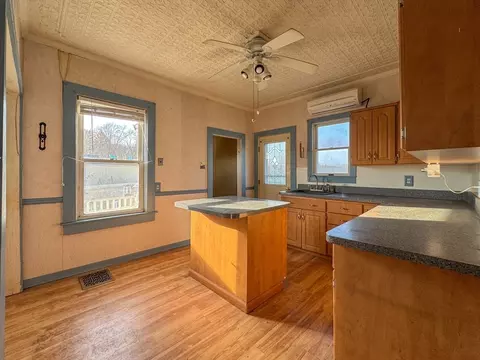 Kitchen - 34 Smithfield Rd, Woonsocket, RI 02895 photo 3 of 3