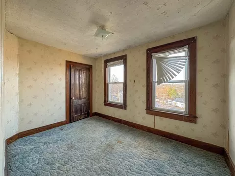 Bedroom - 34 Smithfield Rd, Woonsocket, RI 02895 photo 1 of 7