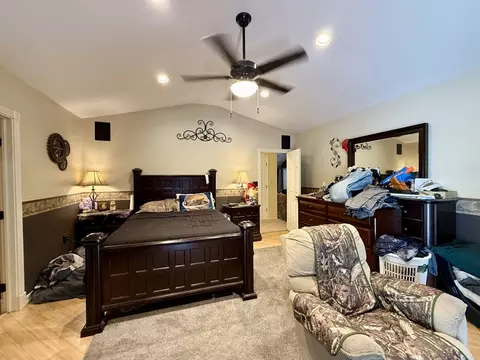 Bedroom - 66 Barrison St, Springfield, MA 01109 photo 1 of 5