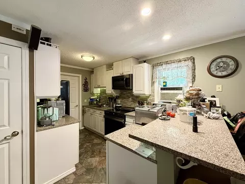 Kitchen - 66 Barrison St, Springfield, MA 01109 photo 2 of 3