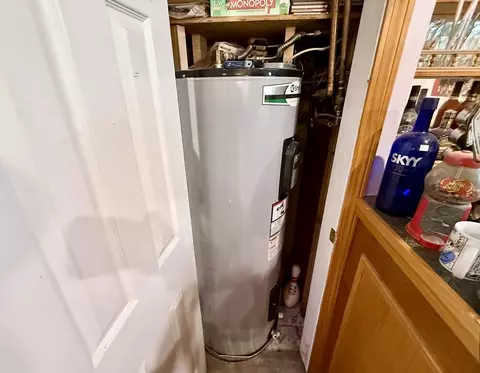 Other - 66 Barrison St, Springfield, MA 01109 photo 9 of 10