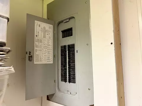 Other - 66 Barrison St, Springfield, MA 01109 photo 8 of 10