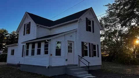 Exterior - 81 Mccarthy Ave, Chicopee, MA 01020 photo 5 of 5