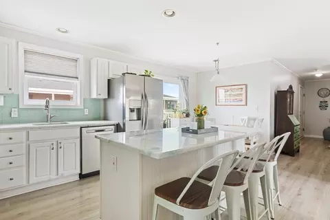 20 Cable Ave #11, Salisbury, MA 01952