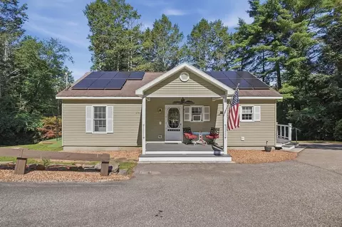 135 Sturbridge Rd, Holland, MA 01521