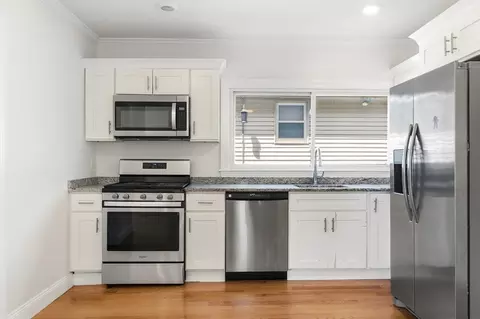 23 Thorndike St, Revere, MA 02151