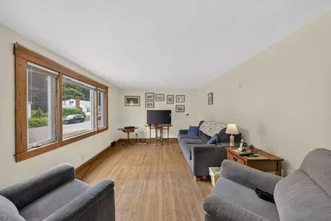 Living - 504 Twichell St, Athol, MA 01331 photo 2 of 2