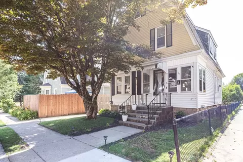 5 Jenny Lind St, New Bedford, MA 02740