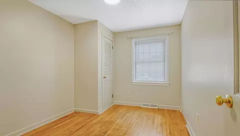 128 W Canton Cir, Springfield, MA 01104 photo 17