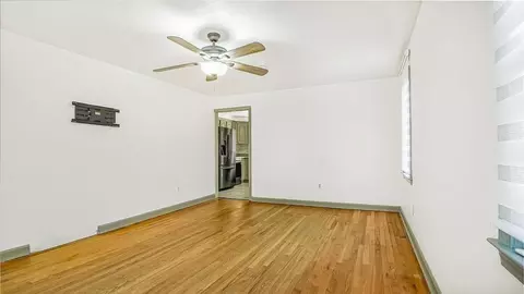 128 W Canton Cir, Springfield, MA 01104 photo 21