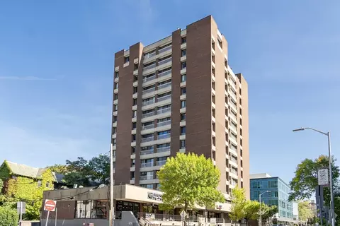 1105 Massachusetts Ave #6A, Cambridge, MA 02138