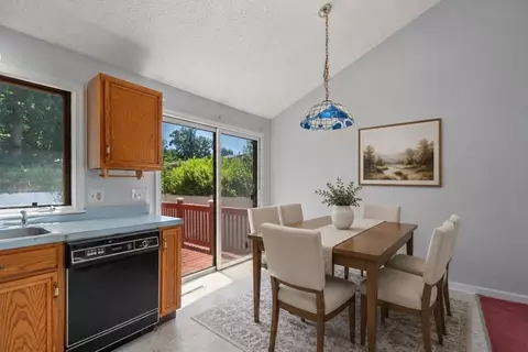 Dining - 15 Herbert Ave, Springfield, MA 01119 photo 1 of 1