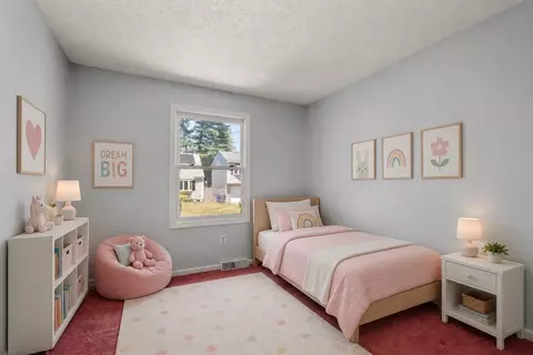 Bedroom - 15 Herbert Ave, Springfield, MA 01119 photo 4 of 5