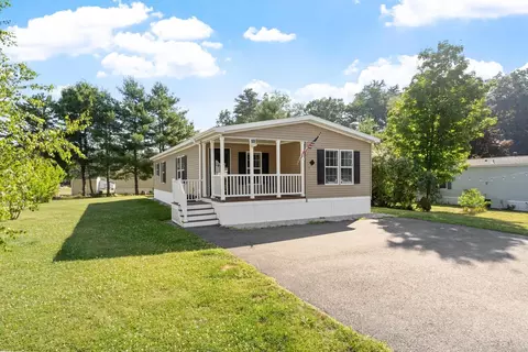1 Asher Ln, Pepperell, MA 01463