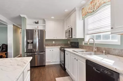 1 Asher Ln, Pepperell, MA 01463 photo 14