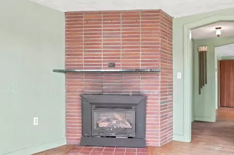 21 N Shore Ave, Danvers, MA 01923 photo 5