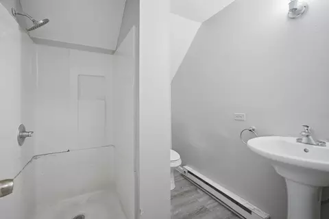Bath - 102-104 Cambridge St, Springfield, MA 01109 photo 3 of 3