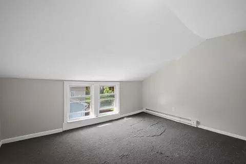 Bedroom - 102-104 Cambridge St, Springfield, MA 01109 photo 7 of 7