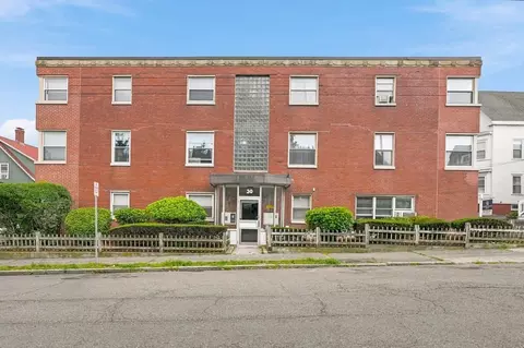 30 Ocean St #6, Lynn, MA 01902