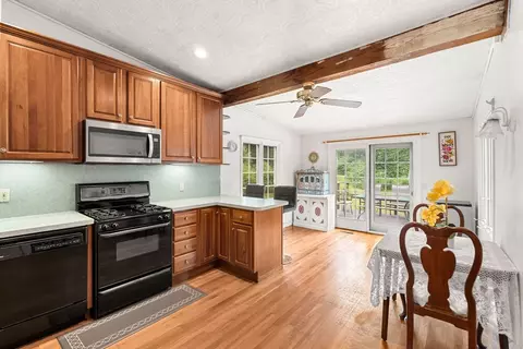 Kitchen - 5 Main St, Acton, MA 01720 photo 2 of 2